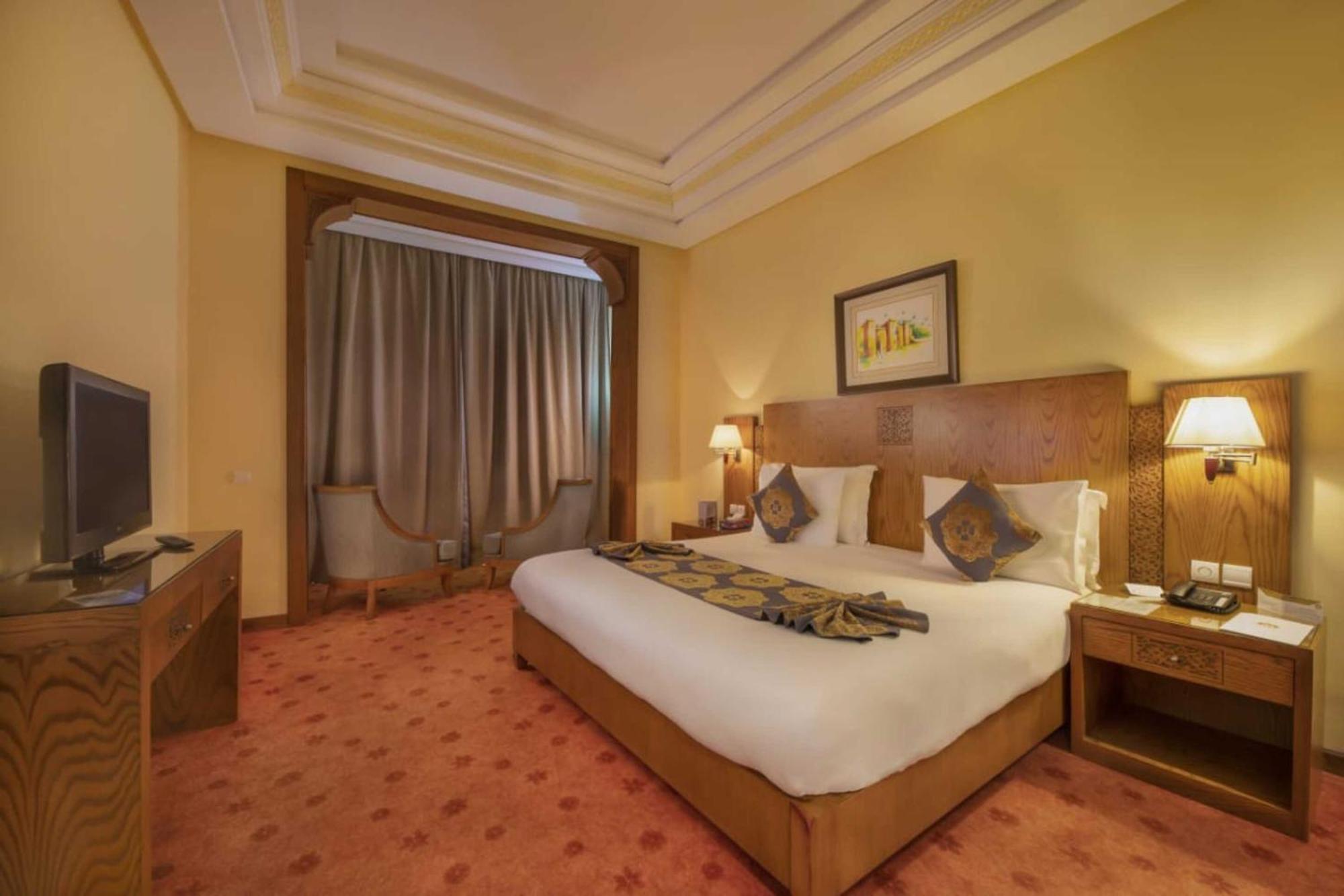 Grand Mogador Sea View & Spa Tangier Exterior photo A room at the hotel