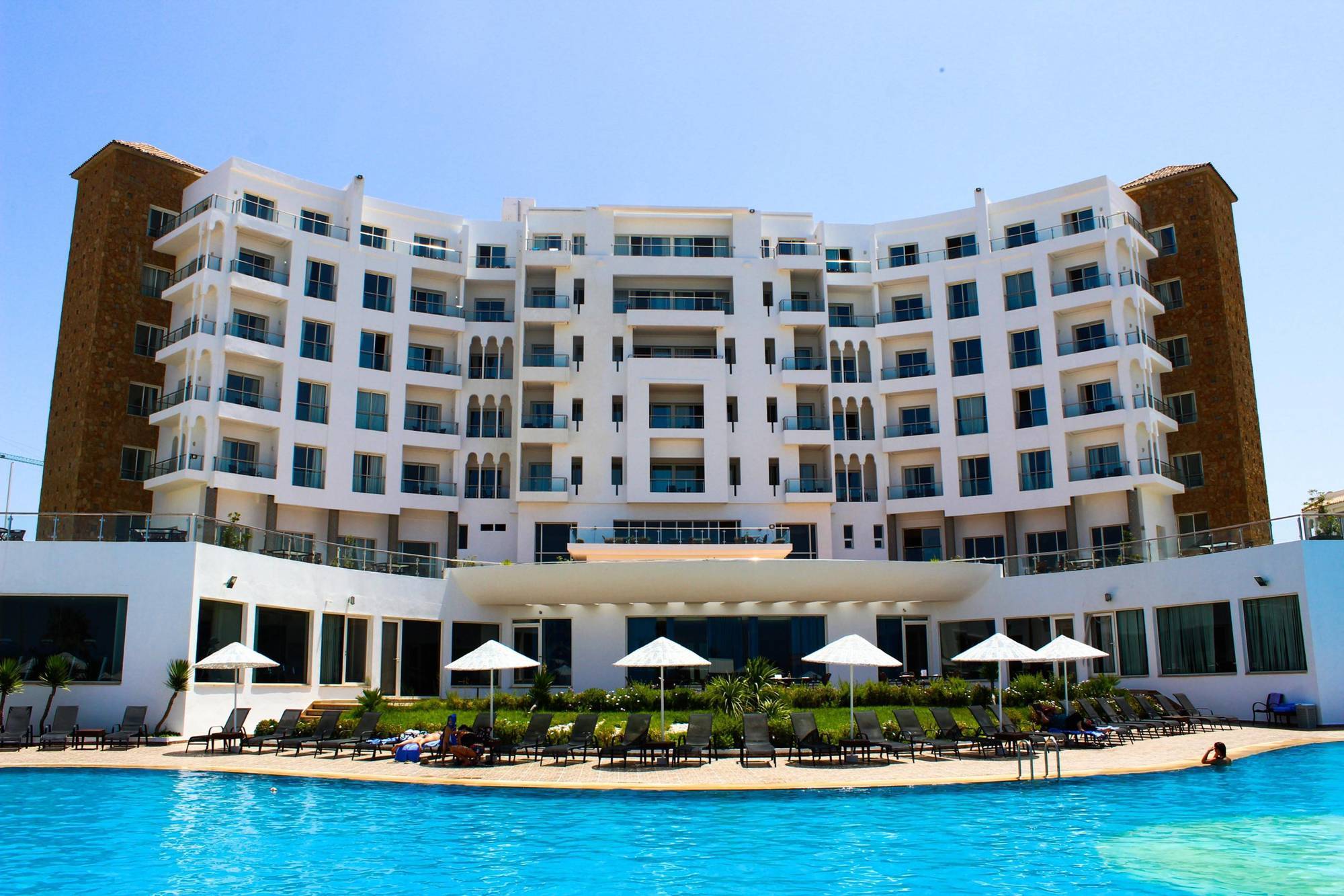 Grand Mogador Sea View & Spa Tangier Exterior photo The hotel's pool